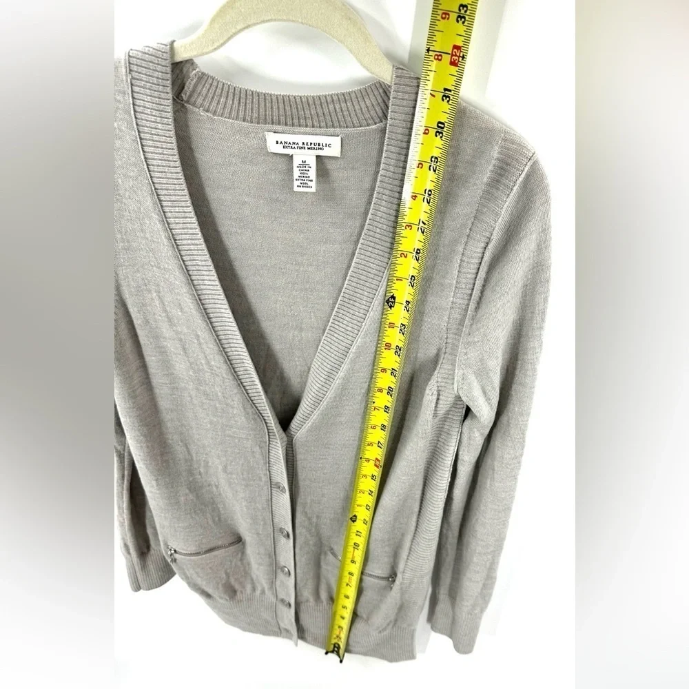 Banana Republic Merino Wool Cardigan Womens Medium Grandpa Preppy Granola Casual